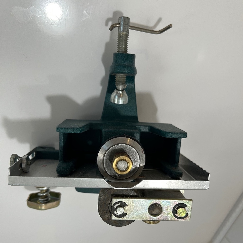 Harry M Fraser Model 500 Wool Fabric Cutter